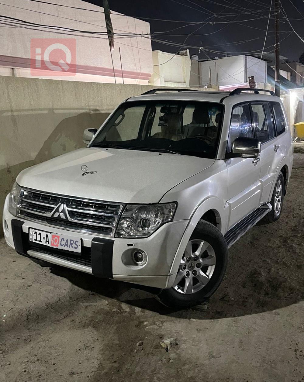 ميتسوبيشي باجيرو